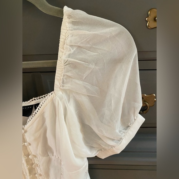 ASOS Romantic Ivory Button Up Midi Dress Beautiful Details size S EUC - Picture 7 of 10